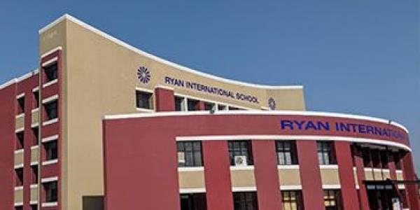 Ryan International School, Choti baradari, Jalandhar