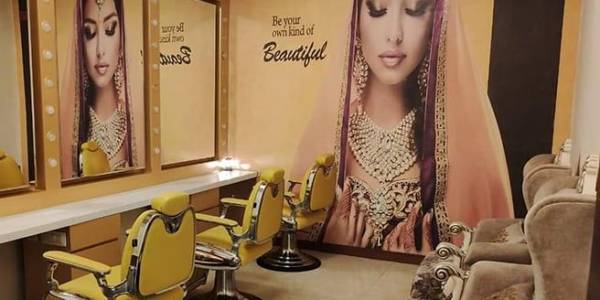 The Friends Hair And Beauty Salon, Bhabat road, Zirakpur