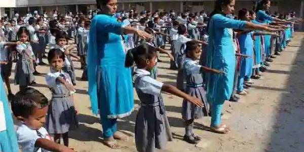 Spring Valley Sr. Sec. School, Handiaya, Barnala