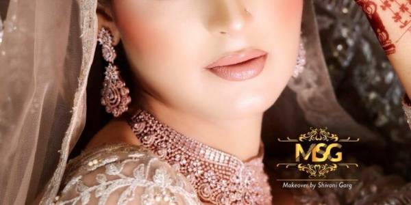 Stylista by shivani luxury salon & academy, Rajouri garden, Delhi