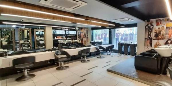 Crazy Beauty Salon, tagore garden extension, Delhi