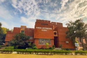 Kundan International School
