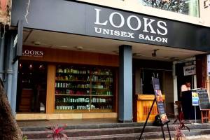 Looks salon