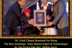 Dr Vivek Chopra Astrologer and Vastu Shastra Expert