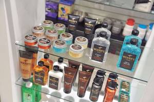 Thangavel Super Salon