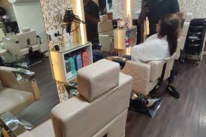 Samriz Hair & Beauty Salon