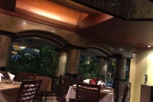 GardenCourt Restaurant, Mumbai