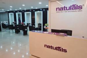 Naturals Salon