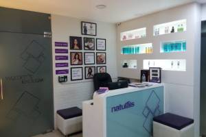Naturals Salon