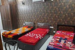 PG For Girls in Zirakpur