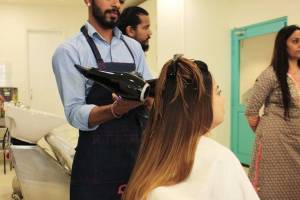 Glam Hair Cafe (Luxury Family Salon)&Academy