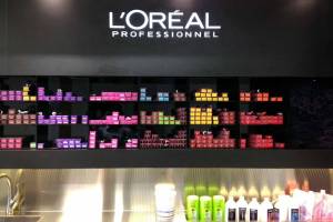 L'Oreal Professional Family Salon