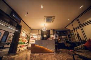 Tress Lounge A Family Salon