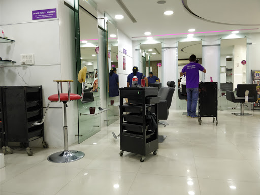 Naturals Salon
