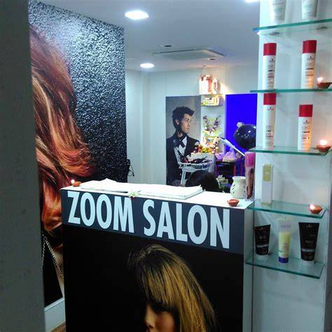 Zoom Beauty Saloon logo