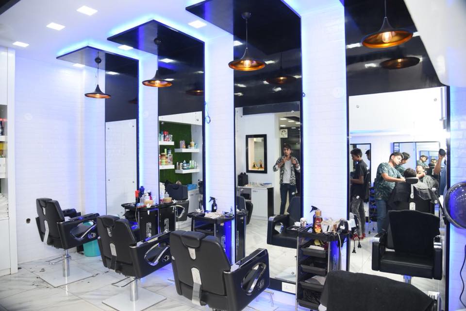 Dream Unisex Saloon logo