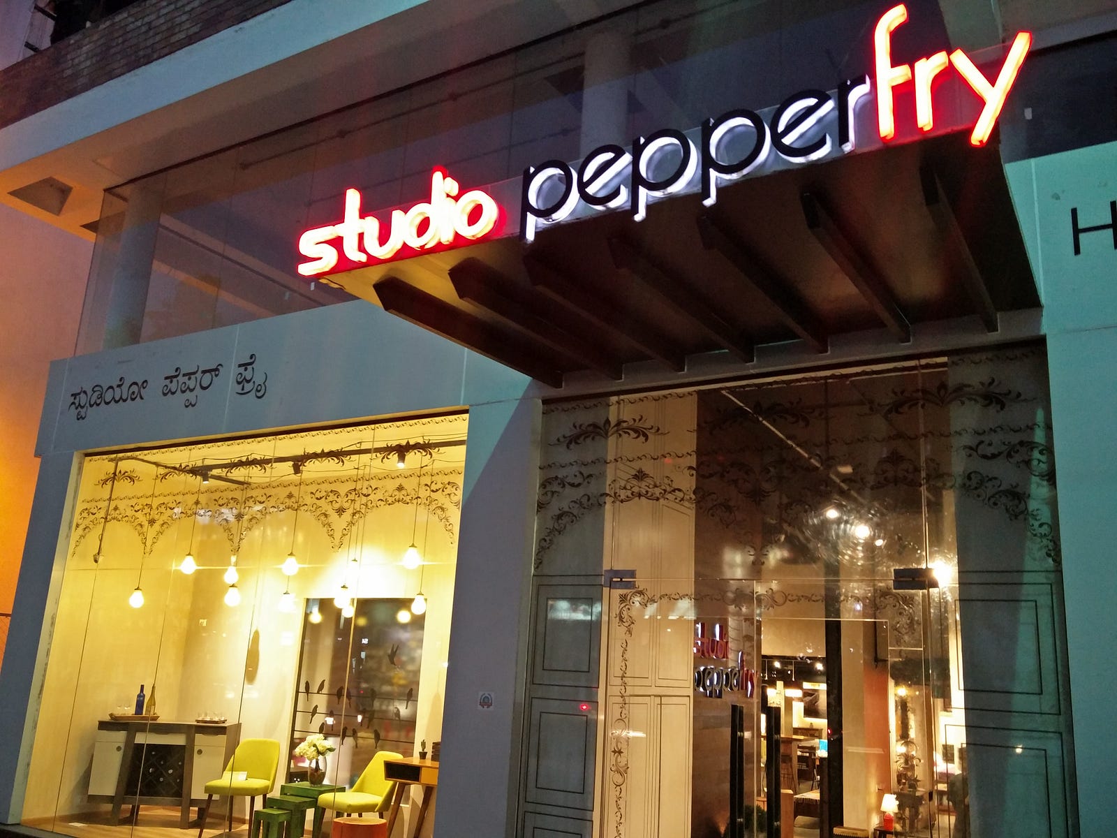 Pepperfry Warehouse