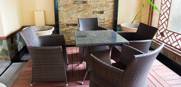 Singla Furniture logo