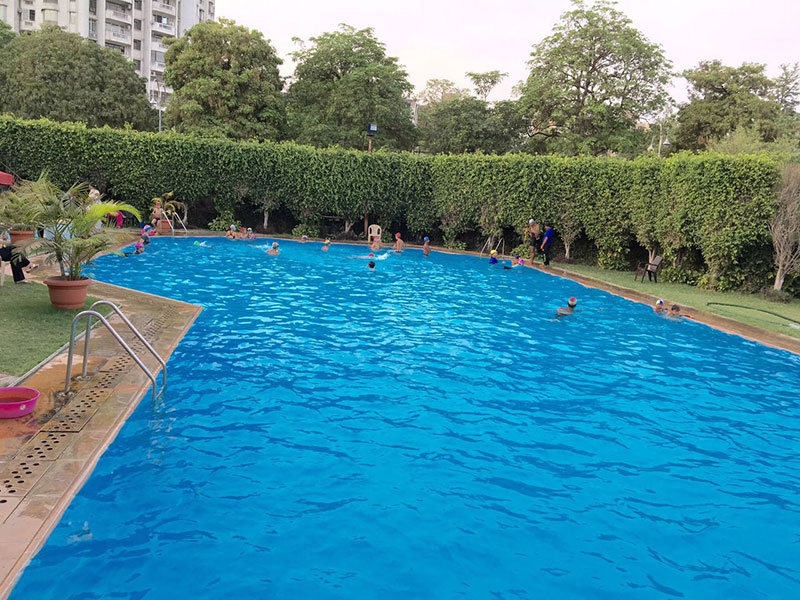 Malibu Towne Swimming Pool, Gurgaon