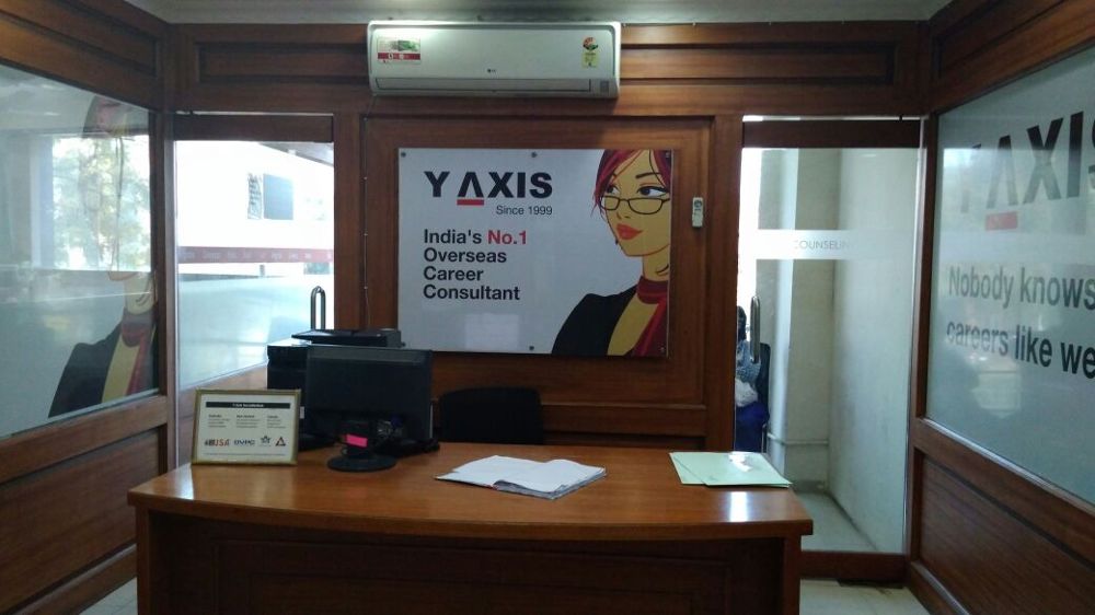 Visa Consultants - Y-Axis Thane