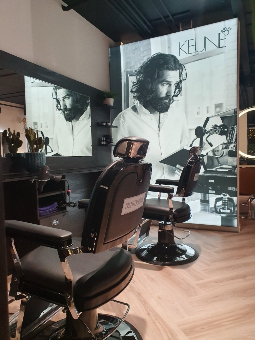 Nolimits Salon, Delhi