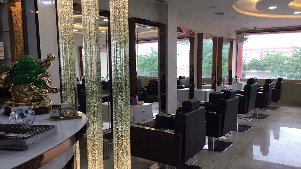 Alex Unisex Salon