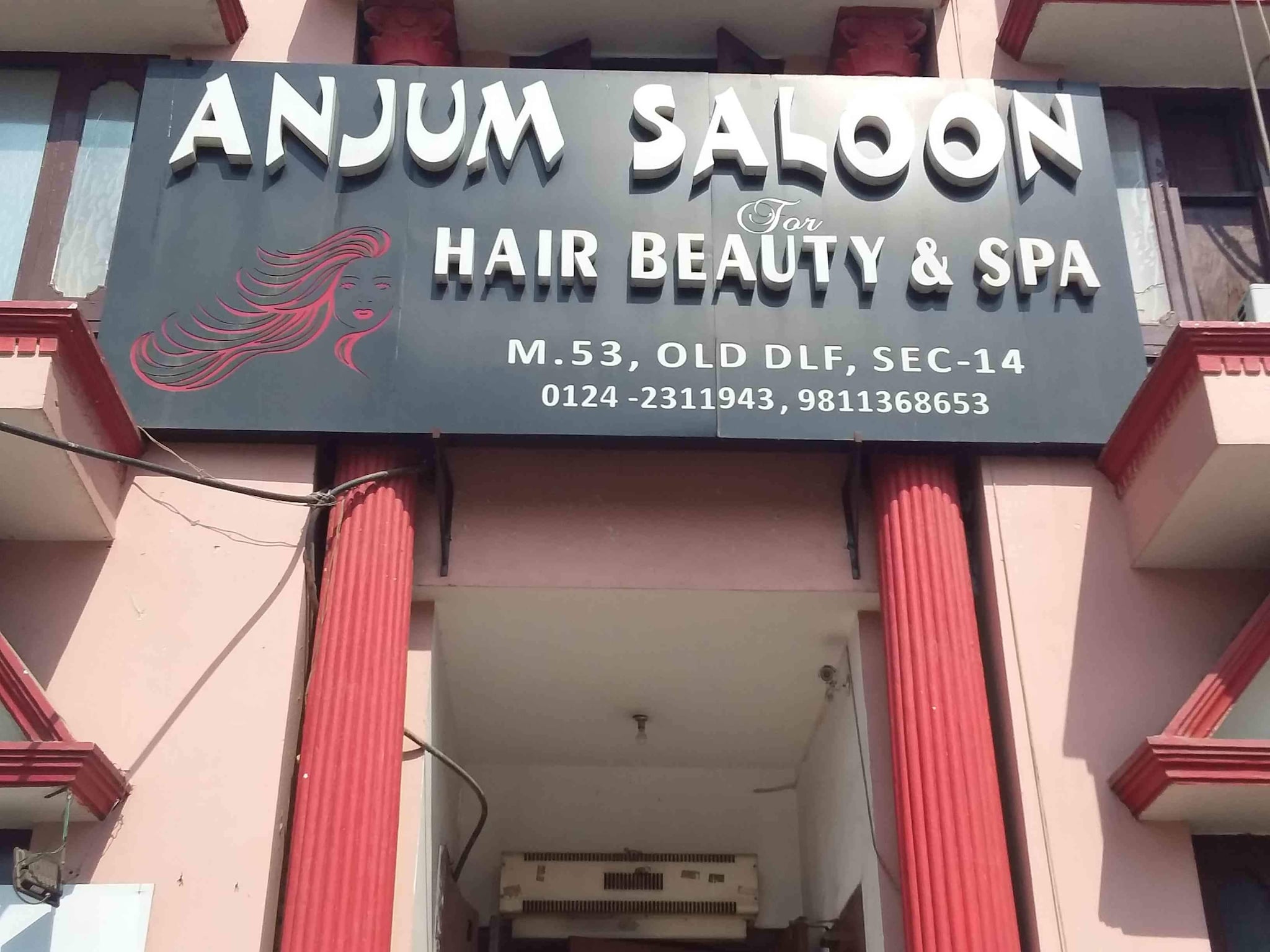 Anjum Beauty Salon