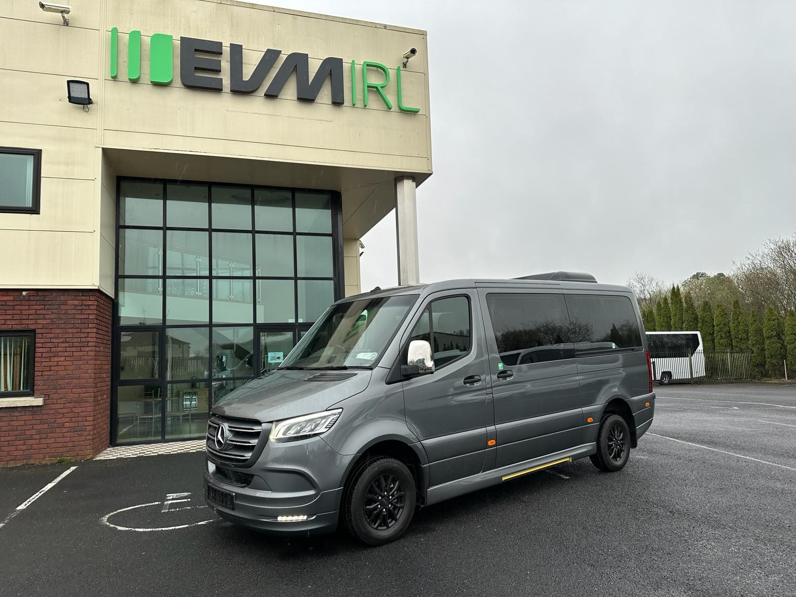 Evm Heavy Commercial Vehicles logo