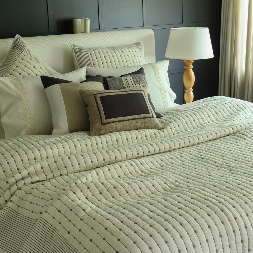 Handa And Chopra Furniture in Chandigarh logo