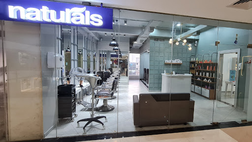 Naturals Saloon & Spa