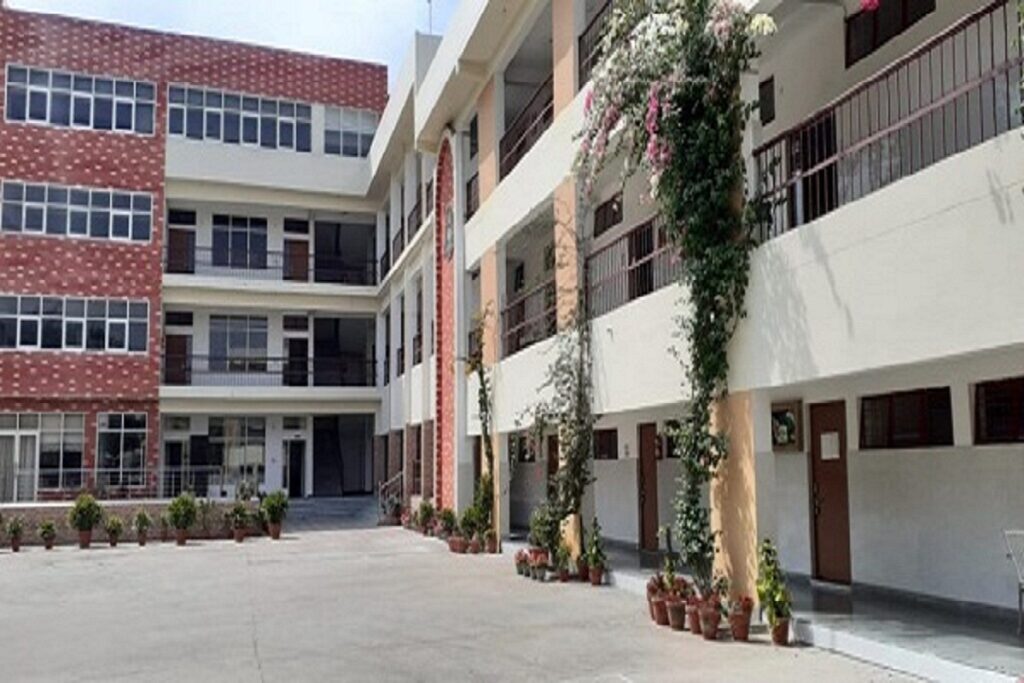 Yash Memorial School