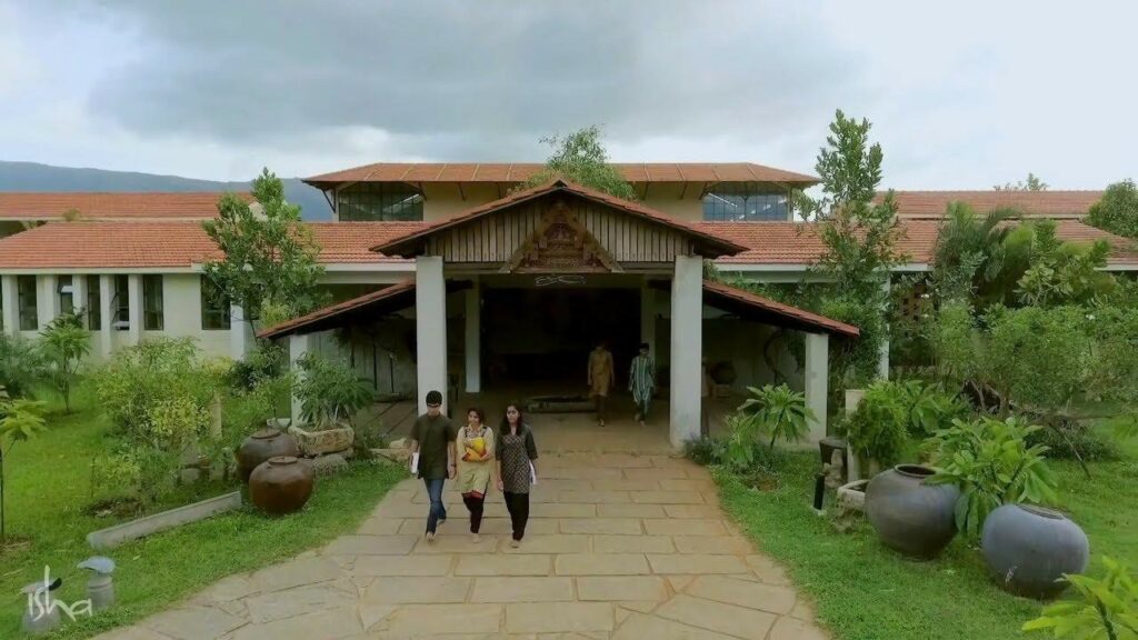 Isha Home Solutions, Dera basssi