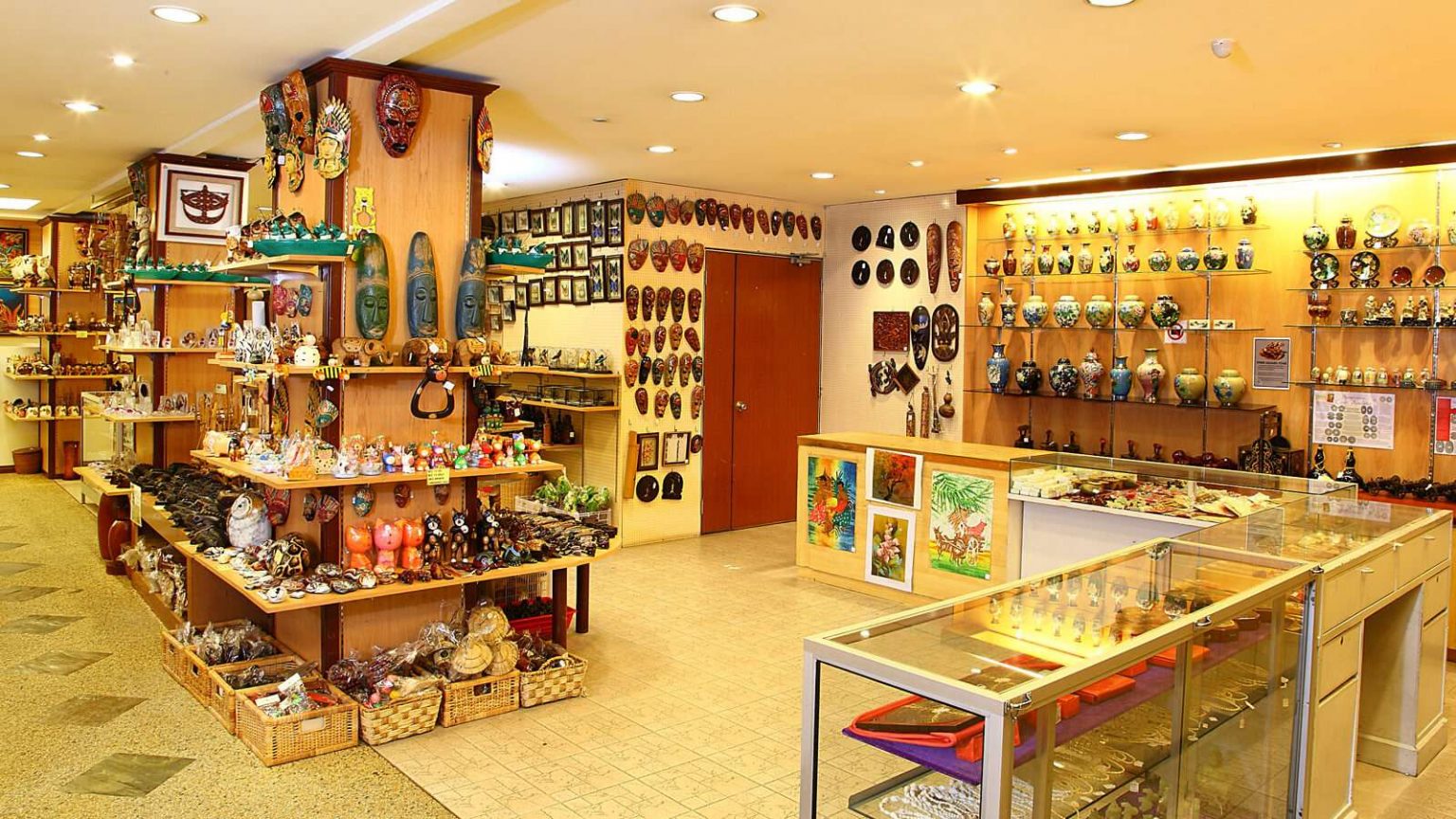 Fabulous Handicraft Stores, Zirakpur