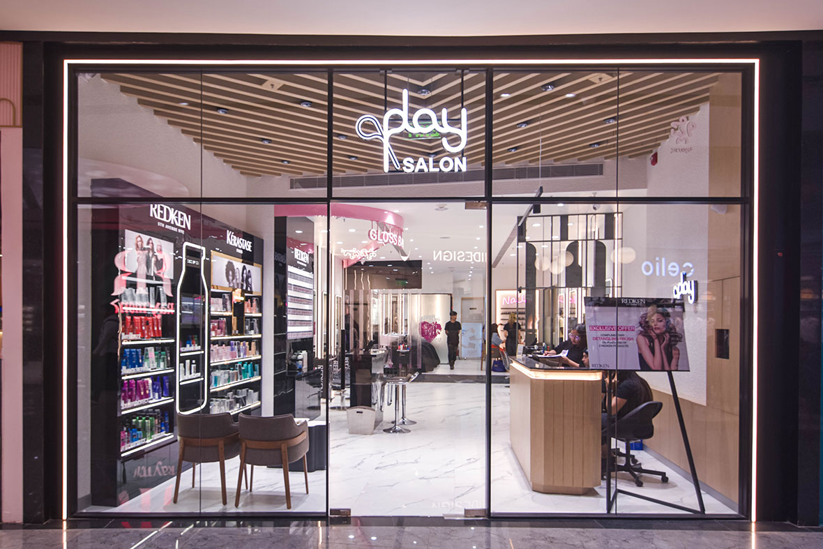 Play Salon, Banglore