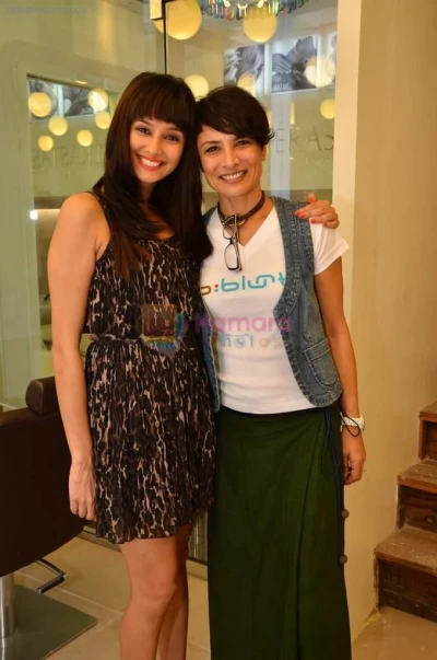 BBLUNT Salon - Kemps Corner, Mumbai