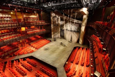Thrust Stage Theatre