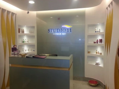 Studio 11 Salon