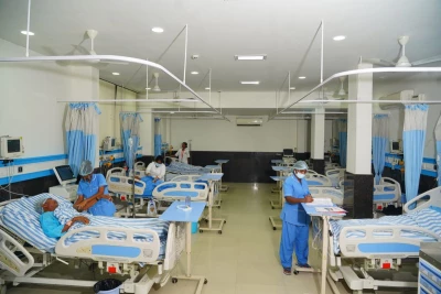 ADARSHA HOSPITAL, Court Hill, Puttr, Karnataka