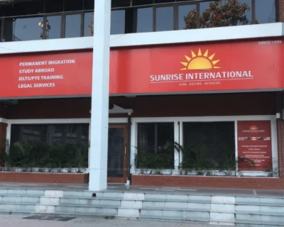 Canam Group, Sector-17, Chandigarh