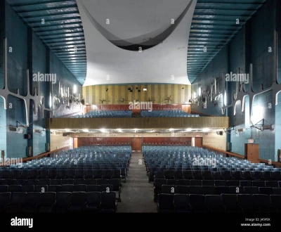 Neelam Theatre, Chandigarh