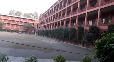 Spring Dale Senior School, Kamla devi avenue, Amritsar