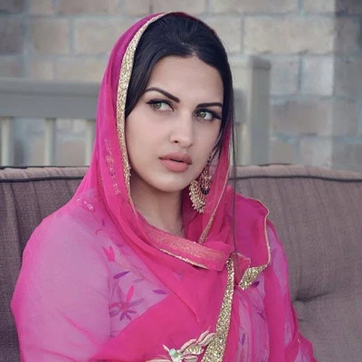 Himanshi Khurana,Delhi
