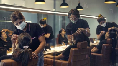 Maikei Makeover Salon & Academy