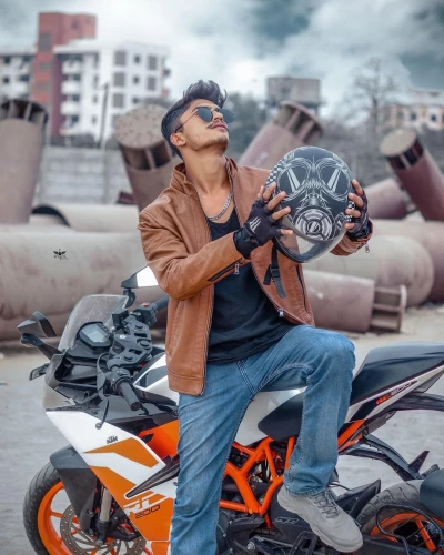 𝐃𝐄𝐕𝐀𝐑𝐒𝐇 𝐃𝐀𝐕𝐄