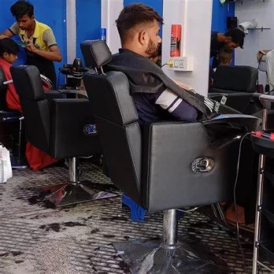 Stylish Hair Salon, Gurudwara road, faridabad