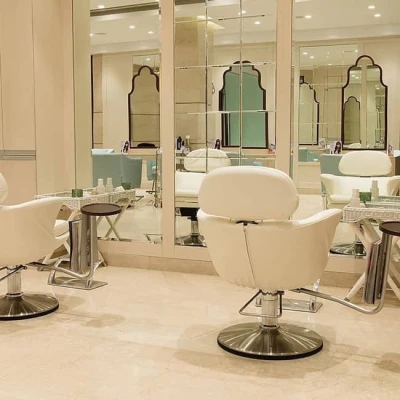 Just Salon, tagore garden extension, Delhi