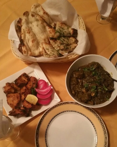 Chauhan's Country Lounge