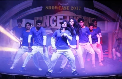 Dance World, Chandigarh