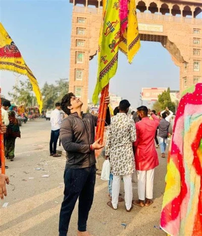 Gãûtâm Têwãtīá, Faridabad