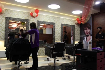 Tangles Unisex Salon, sector-14 market, Gurgaon